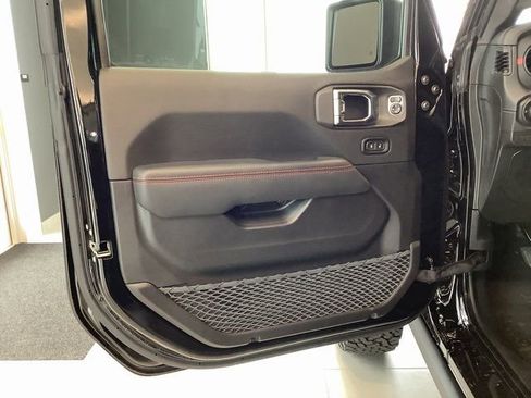 New 2026 Jeep Wrangler Unlimited Rubicon image 8