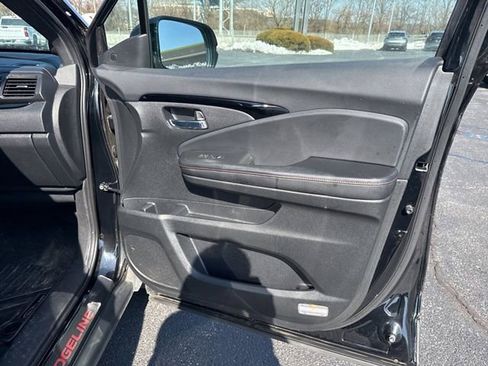 Used 2020 Honda Ridgeline Black Edition image 28