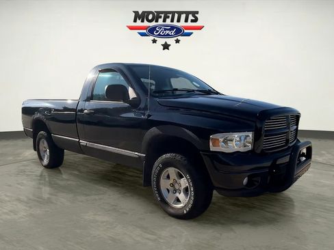Used 2004 Dodge Ram 1500 Truck SLT w/ Sport Appearance Group AWD/4WD image 7
