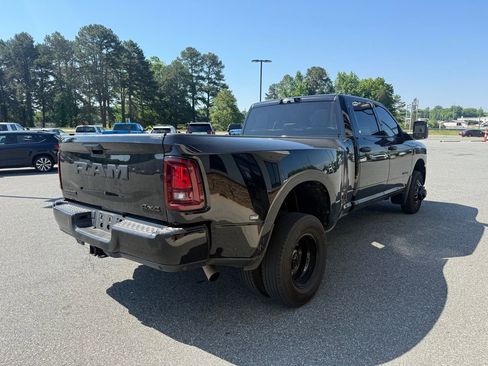 Used 2025 RAM 3500 Big Horn AWD/4WD image 7
