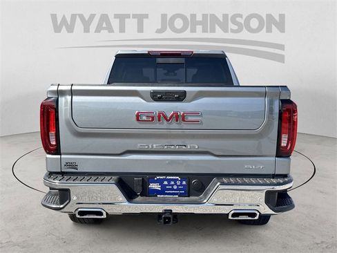 Used 2025 GMC Sierra 1500 SLT w/ SLT Premium Plus Package image 4