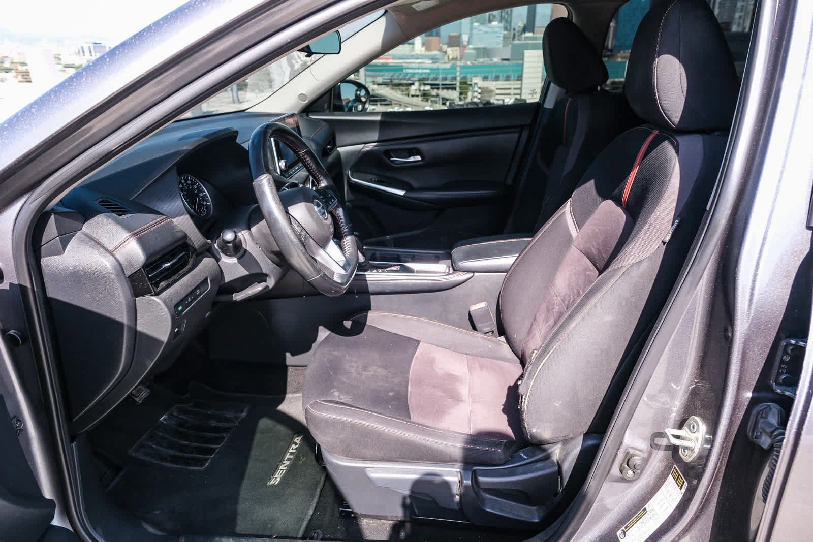 Used 2022 Nissan Sentra SR FWD image 20