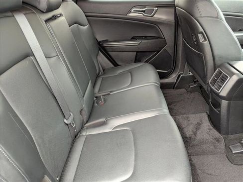 Used 2023 Kia Sportage EX image 19