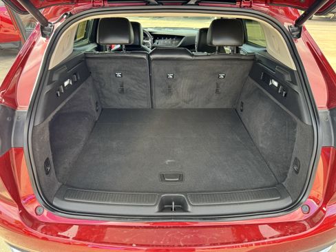 Used 2023 Buick Envision Essence image 30