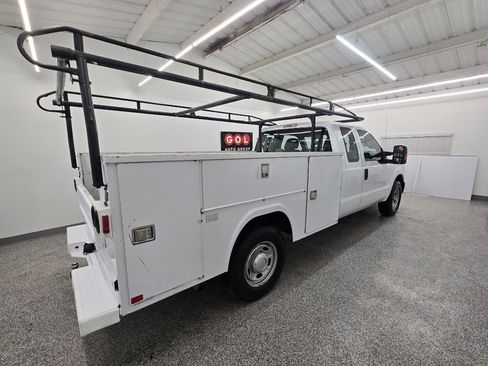 Used 2016 Ford F350 XL w/ Power Equipment Group image 8