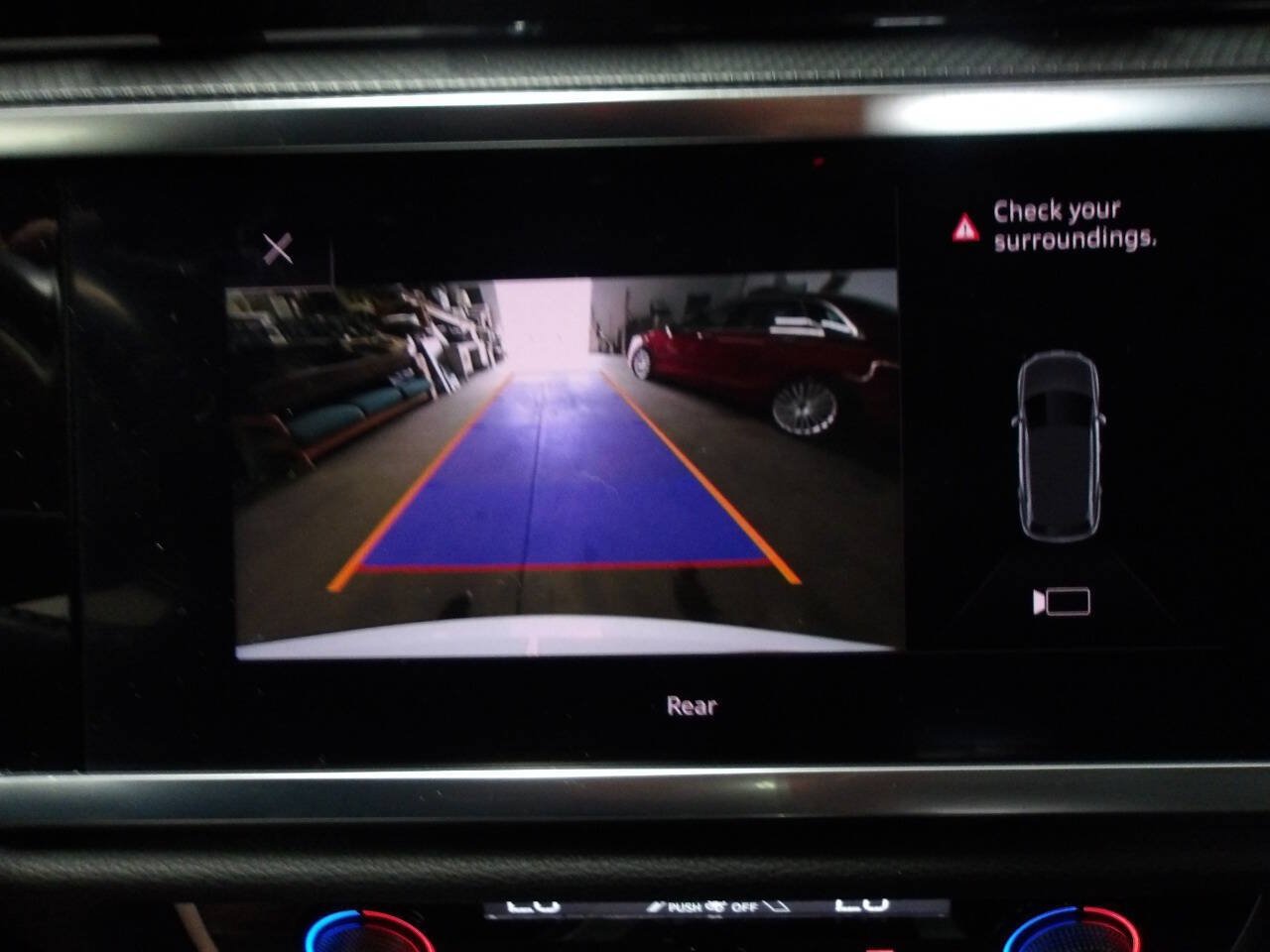 Used 2019 Audi Q3 2.0T Premium AWD/4WD image 14