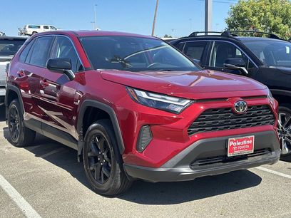 New 2025 Toyota RAV4 LE