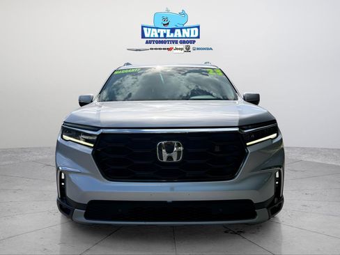 Certified 2023 Honda Pilot Touring image 8