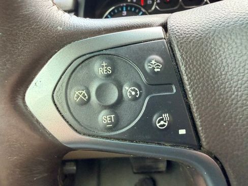 Used 2015 Chevrolet Tahoe LTZ AWD/4WD image 25