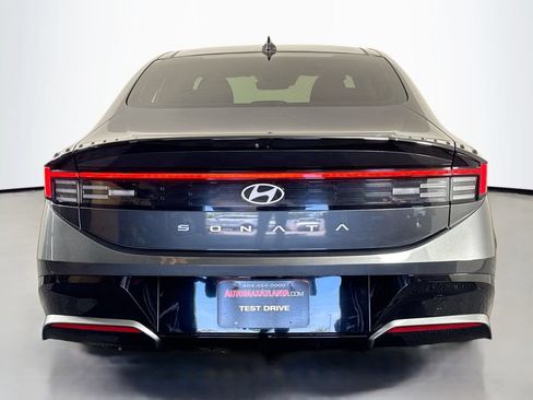 Used 2024 Hyundai Sonata SEL w/ Convenience Package FWD image 6