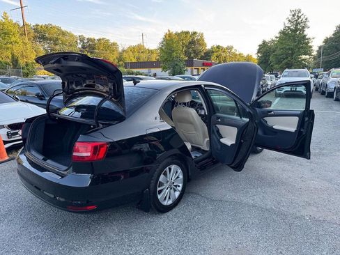 Used 2015 Volkswagen Jetta TDI SE image 11