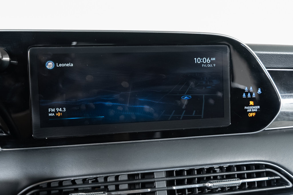 Certified 2022 Hyundai Palisade Limited FWD image 32