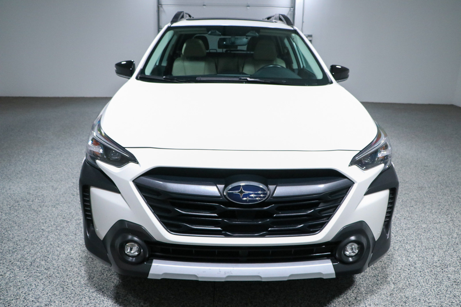 Used 2023 Subaru Outback Limited AWD/4WD image 4