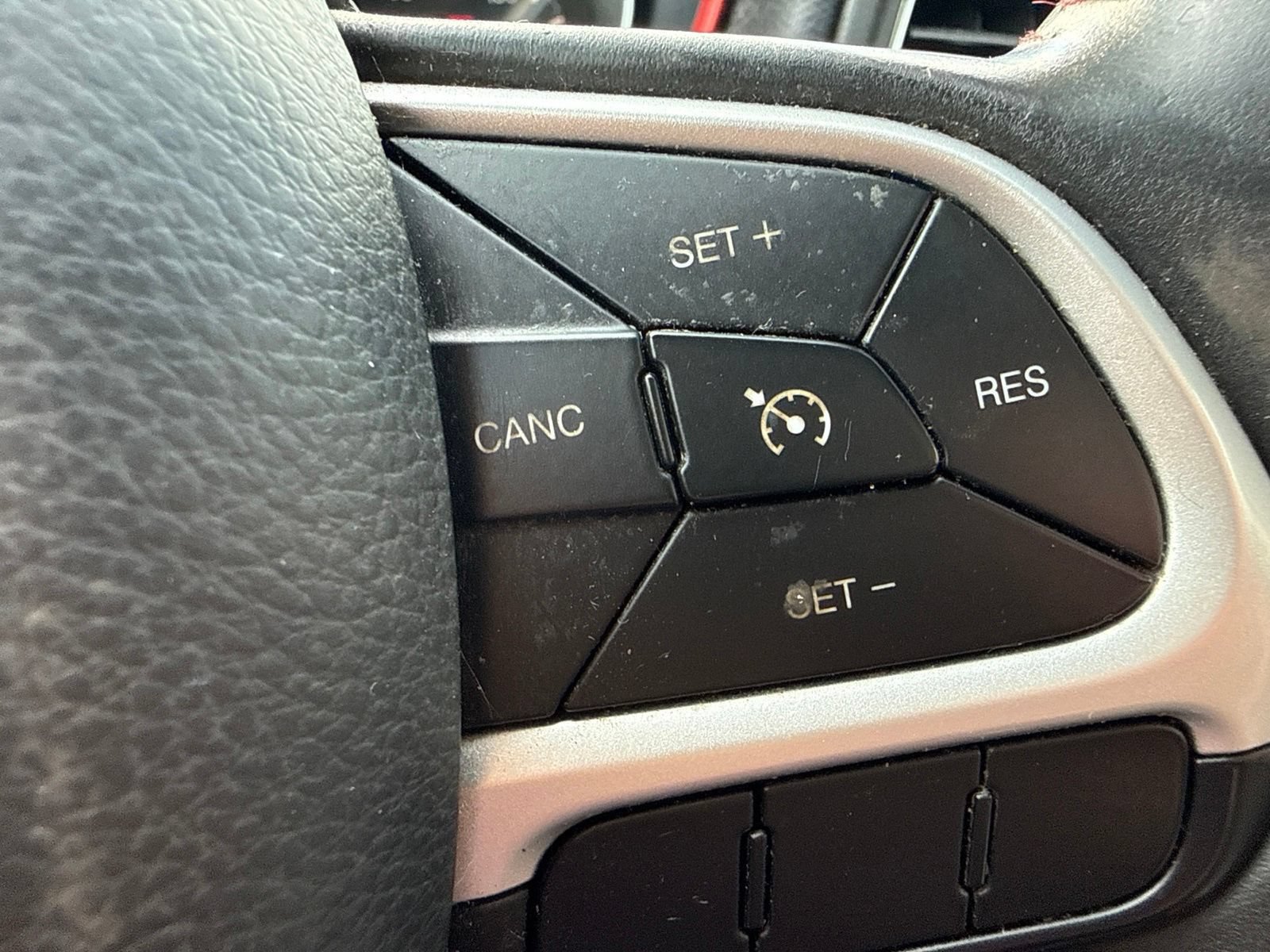 Used 2018 Jeep Compass Trailhawk AWD/4WD image 20