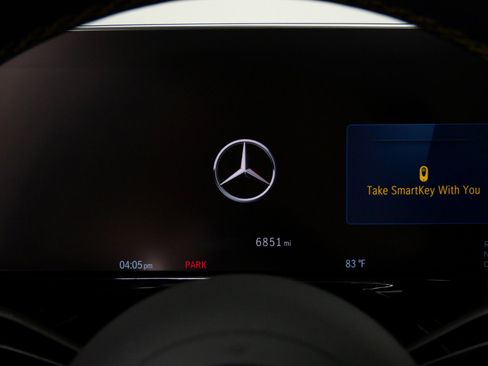Used 2025 Mercedes-Benz E 53 AMG e 4MATIC Sedan image 21