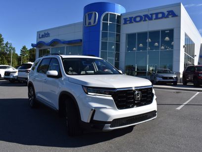 Certified 2025 Honda Pilot Touring