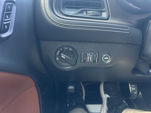 Used 2023 Dodge Challenger SRT Hellcat image 27