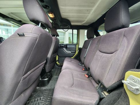 Used 2013 Jeep Wrangler Unlimited Sport AWD/4WD image 40