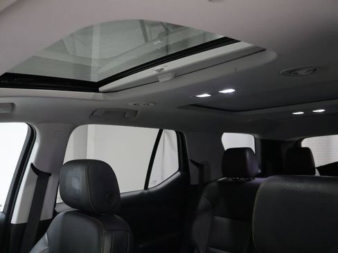 Used 2021 Chevrolet Traverse Premier w/ LPO, Floor Liner Package image 11