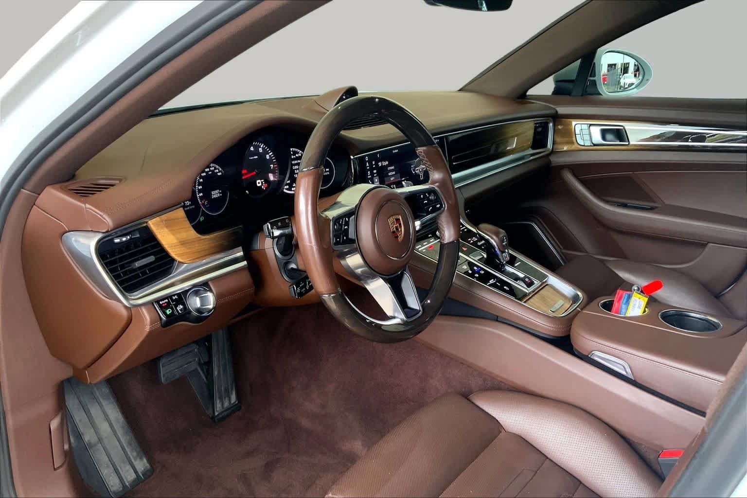 Used 2018 Porsche Panamera 4 AWD/4WD image 18