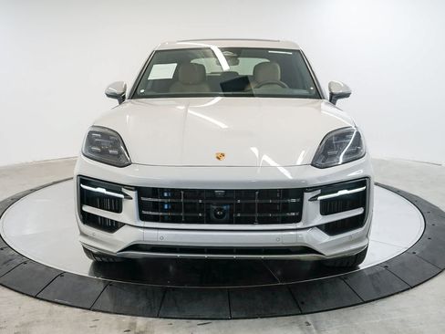 New 2026 Porsche Cayenne AWD/4WD image 6
