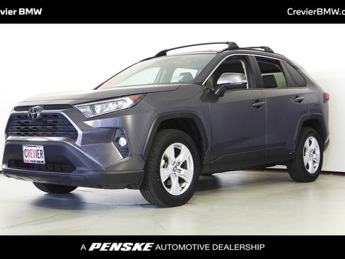 Used 2020 Toyota RAV4 XLE image 1