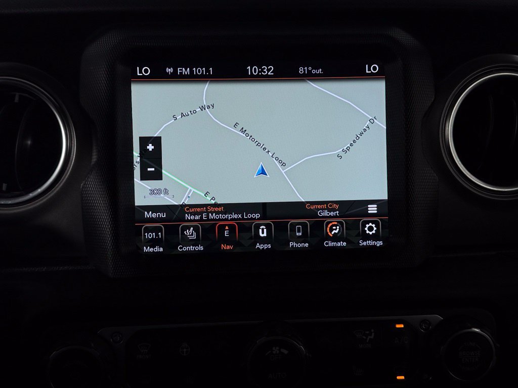 Used 2023 Jeep Wrangler Unlimited Rubicon 4xe w/ Cold Weather Group AWD/4WD image 17
