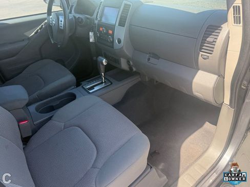 Used 2019 Nissan Frontier SV w/ Value Truck Package RWD image 9