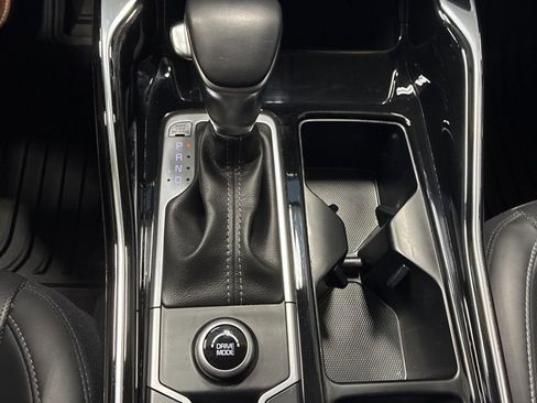 Used 2023 Kia Sorento SX image 20