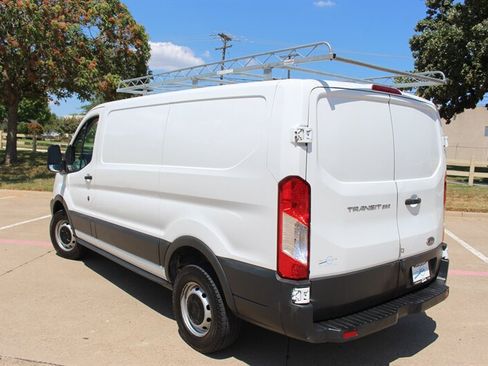 Used 2016 Ford Transit 250 130 Low Roof RWD image 3