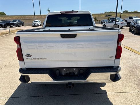 Used 2023 Chevrolet Silverado 1500 LT RWD image 9