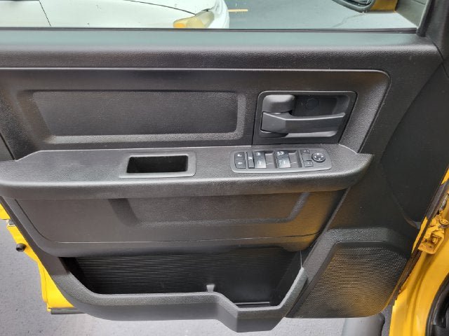 Used 2019 RAM 1500 Express w/ Wheel & Sound Group AWD/4WD image 8