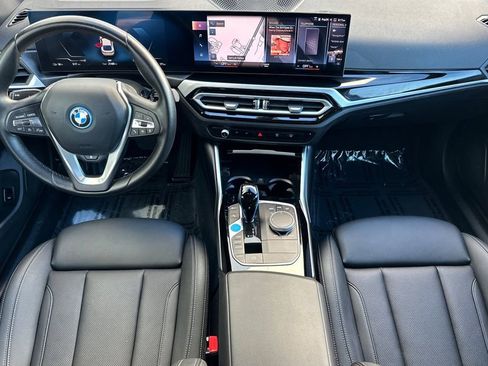Used 2023 BMW i4 eDrive35 w/ Premium Package RWD image 14