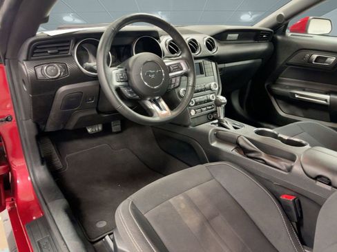 Used 2023 Ford Mustang EcoBoost image 4