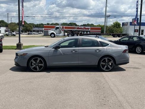 Used 2024 Honda Accord Sport image 7