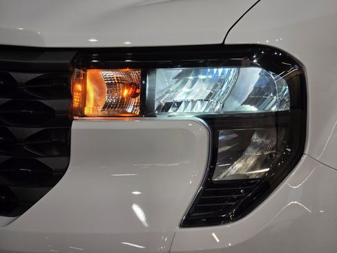 New 2025 Ford Maverick XL w/ 4K Tow Package image 12