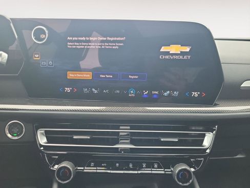 New 2026 Chevrolet Traverse High Country w/ LPO, Floor Liner Package image 14