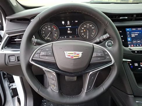 New 2026 Cadillac XT5 Premium Luxury w/ Driver Assist Package image 14