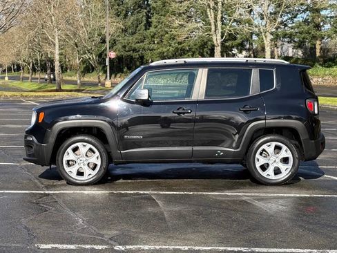 Used 2015 Jeep Renegade Limited image 2