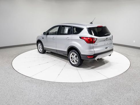 Used 2019 Ford Escape SE AWD/4WD image 32