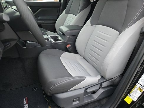 New 2025 Toyota Tacoma TRD Off-Road image 6