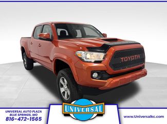 Used 2016 Toyota Tacoma TRD Sport AWD/4WD 360° Tour