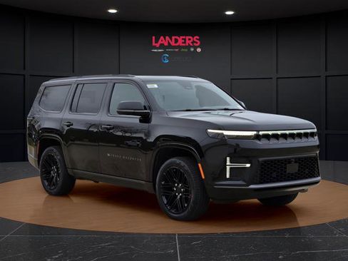 New 2026 Jeep Grand Wagoneer Limited AWD/4WD image 4