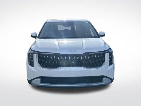 New 2026 Kia Carnival FWD image 8