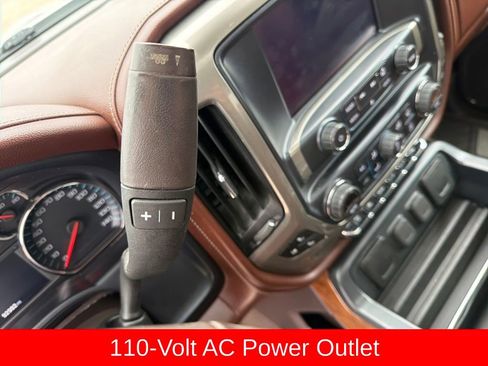 Used 2018 Chevrolet Silverado 1500 High Country image 28