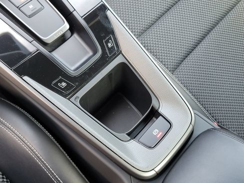 Certified 2022 Porsche 911 Carrera RWD image 21