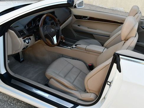 Used 2012 Mercedes-Benz E 550 Cabriolet w/ Appearance Pkg image 57