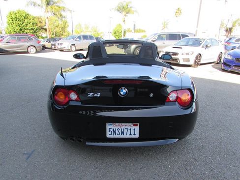 Used 2003 BMW Z4 2.5i image 4