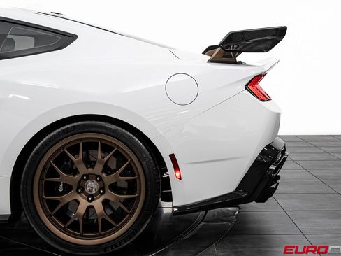 Used 2024 Ford Mustang GT Premium w/ GT Performance Package image 23