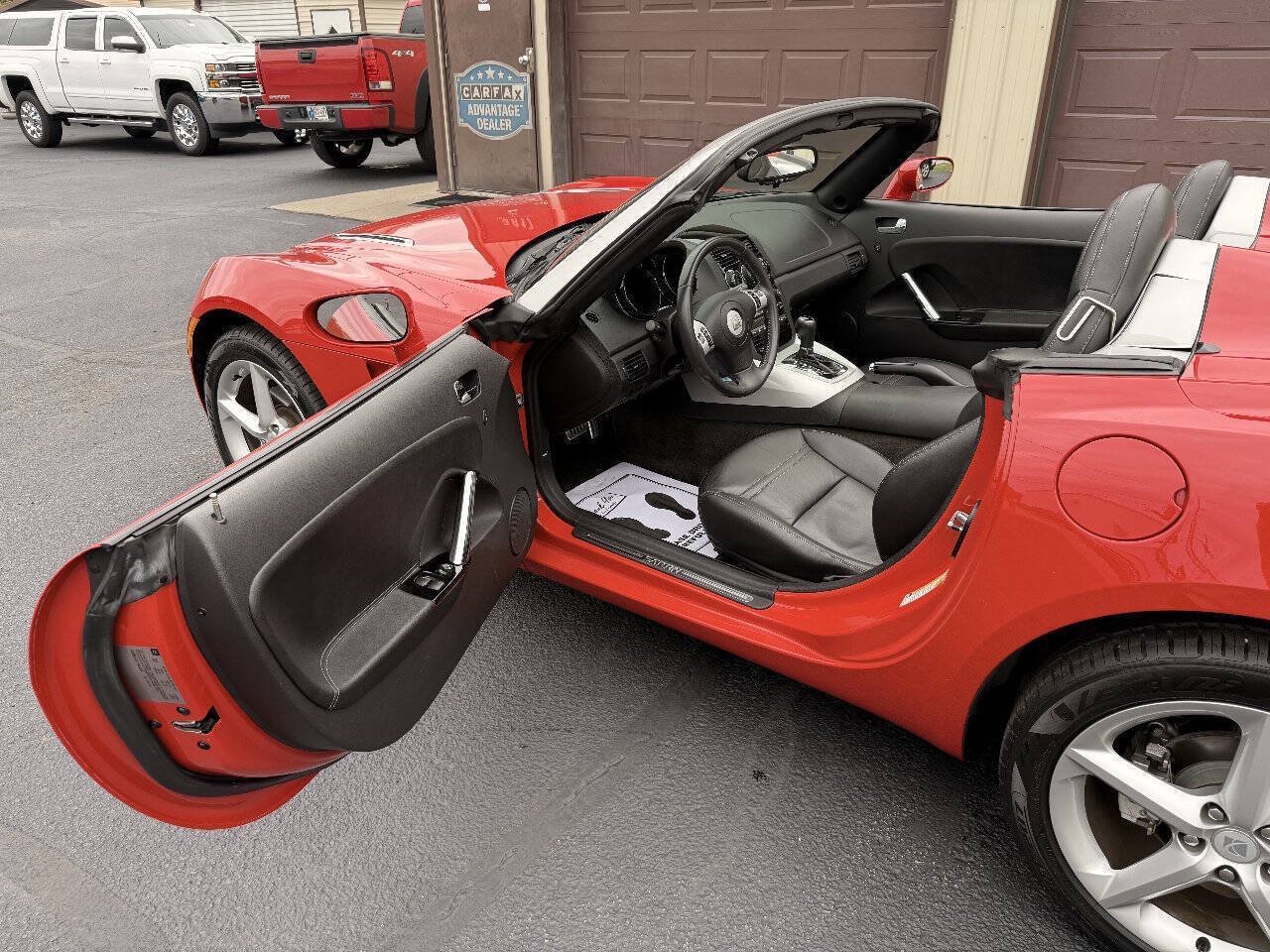 Used 2007 Saturn Sky w/ Premium Trim Pkg RWD image 22